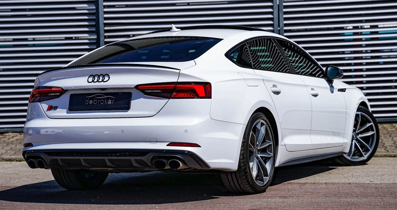 Audi S5 cena 164900 przebieg: 105873, rok produkcji 2017 z Ostrzeszów małe 704
